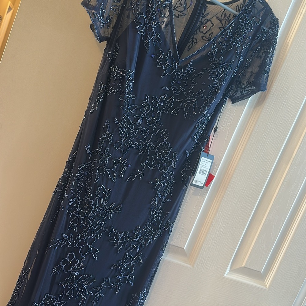Elegant Adrianna Papell Navy Evening Gown. New with tags - Picture 3 of 8